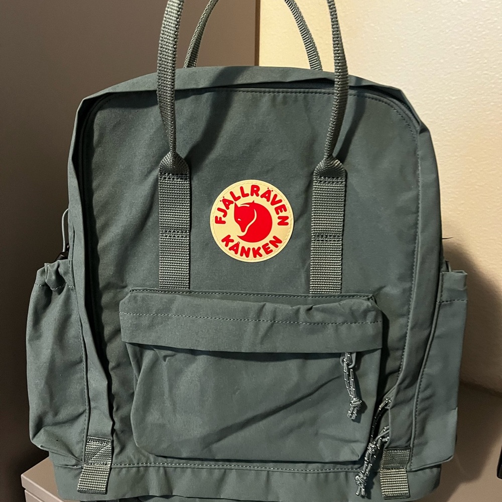 Kånken Outlong Green Backpack